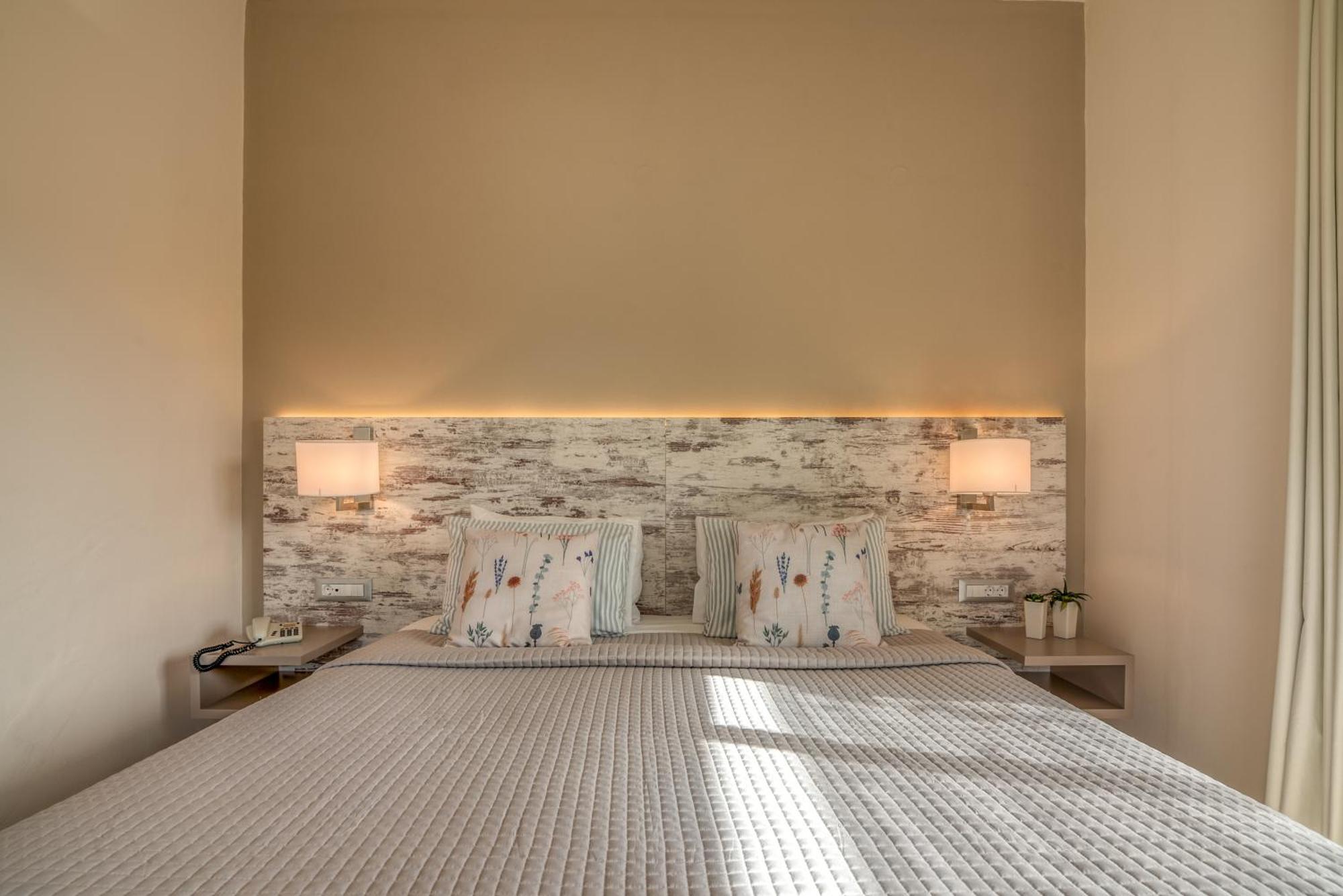 Hotel Peli 키사모스 외부 사진